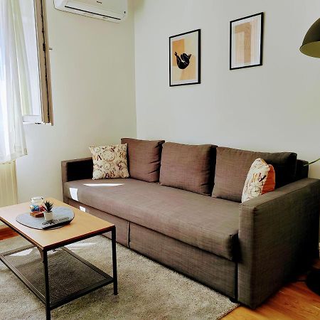 S15 Studio Apartment Free Parking Zagreb Buitenkant foto