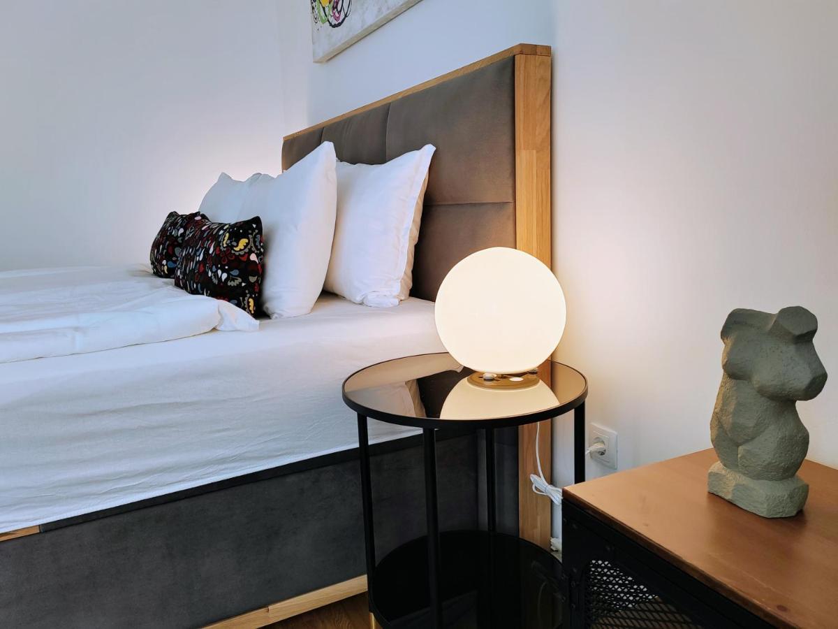 S15 Studio Apartment Free Parking Zagreb Buitenkant foto