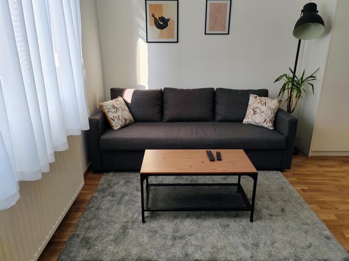 S15 Studio Apartment Free Parking Zagreb Buitenkant foto