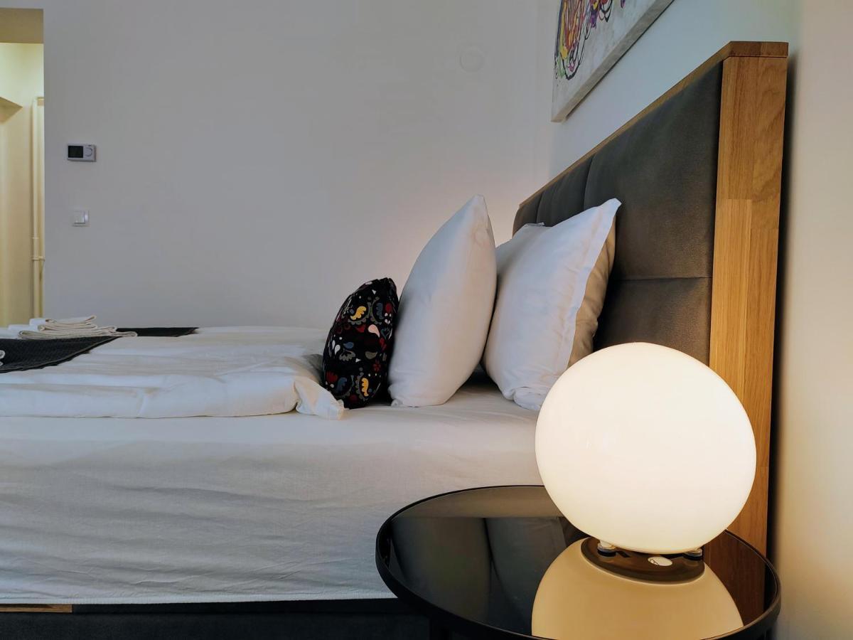 S15 Studio Apartment Free Parking Zagreb Buitenkant foto