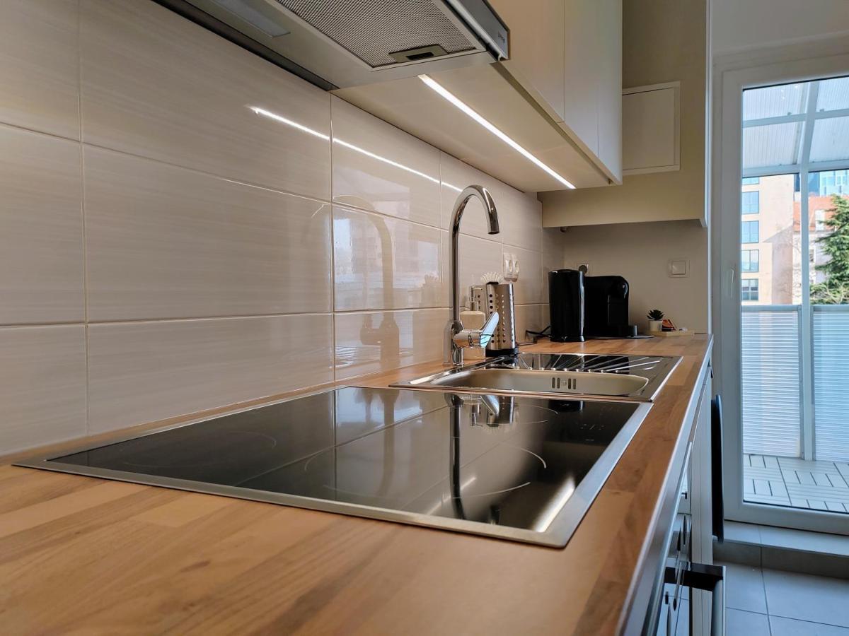 S15 Studio Apartment Free Parking Zagreb Buitenkant foto