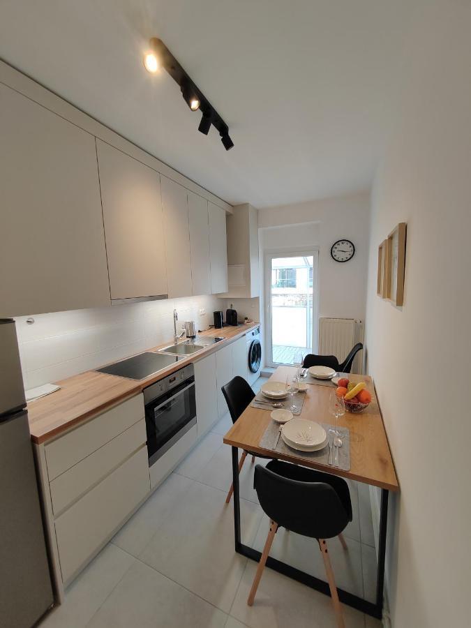 S15 Studio Apartment Free Parking Zagreb Buitenkant foto