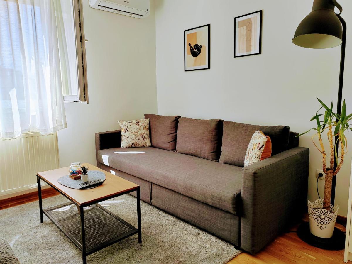 S15 Studio Apartment Free Parking Zagreb Buitenkant foto